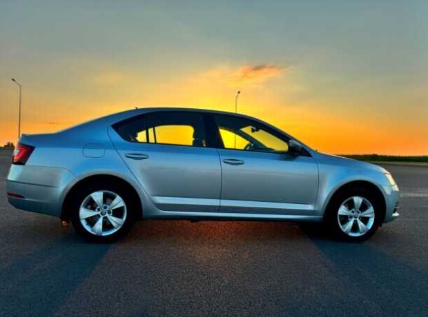 Skoda Octavia III  Рестайлинг, 2018, пробег 272000 км