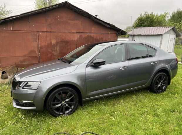 Skoda Octavia III  Рестайлинг, 2018, пробег 98000 км