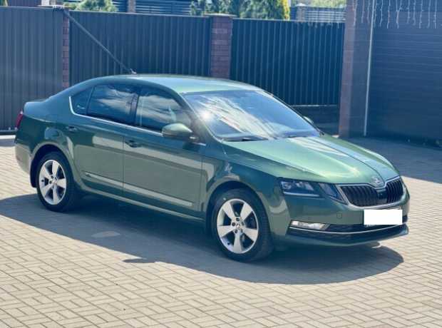 Skoda Octavia III Рестайлинг, 2019, пробег 120000 км Skoda Octavia III Рестайлинг, 2019, пробег 120000 км