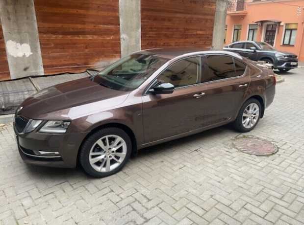 Skoda Octavia III  Рестайлинг, 2019, пробег 98000 км