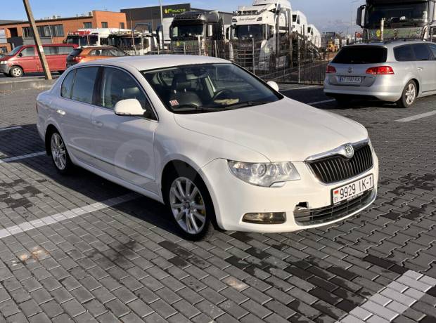 Skoda Superb II