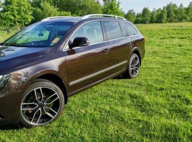 Skoda Superb II  Рестайлинг, 2014, пробег 124100 км