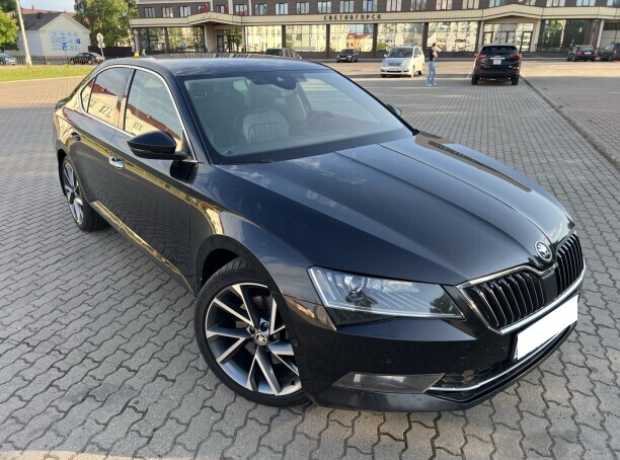 Skoda Superb III, 2016, пробег 223000 км Skoda Superb III, 2016, пробег 223000 км