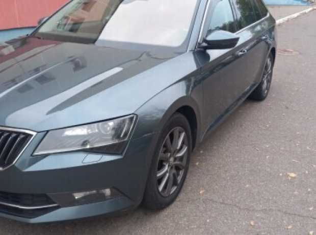Skoda Superb III, 2016, пробег 228000 км