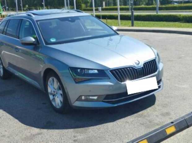 Skoda Superb III, 2016, пробег 285700 км