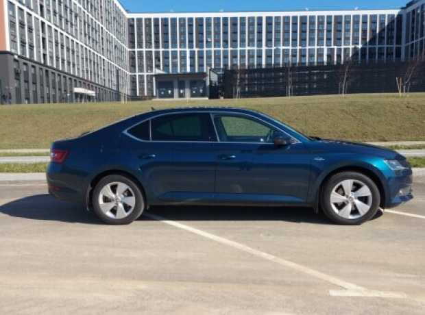 Skoda Superb III, 2018, пробег 76300 км Skoda Superb III, 2018, пробег 76300 км