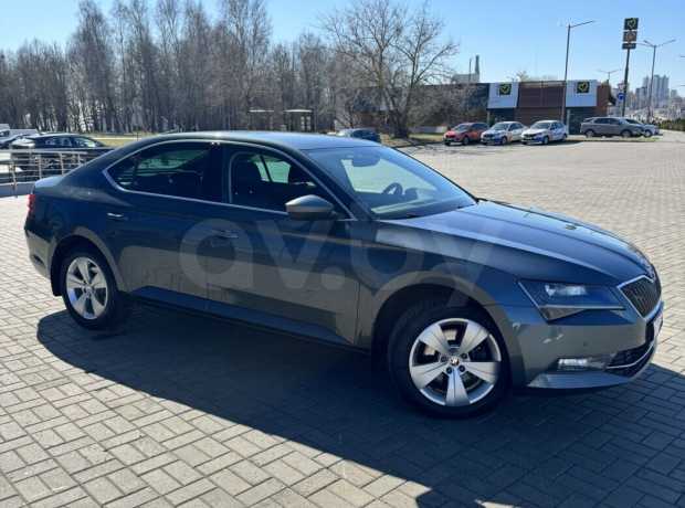 Skoda Superb III