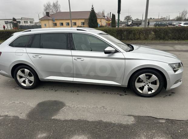 Skoda Superb III