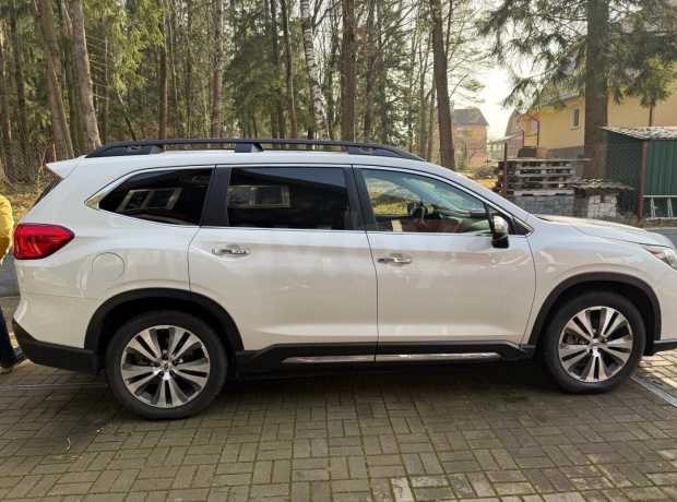 Subaru Ascent I