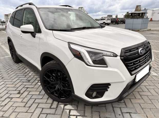 Subaru Forester V  Рестайлинг, 2023, пробег 9000 км