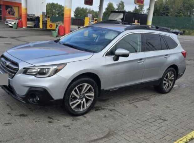 Subaru Outback V  Рестайлинг, 2018, пробег 265000 км