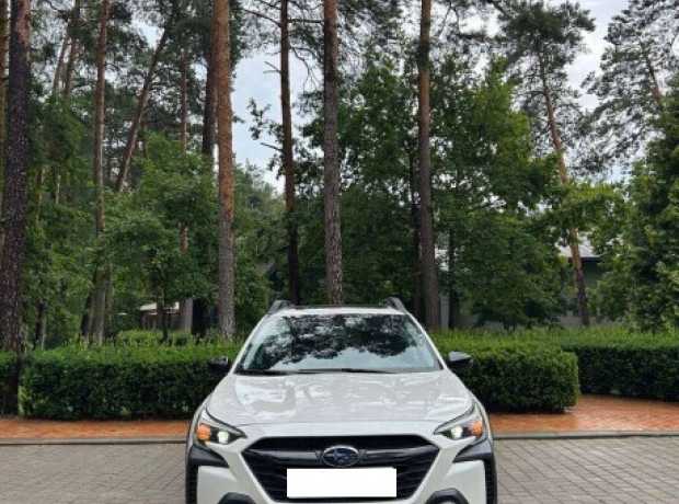 Subaru Outback VI Рестайлинг, 2024, пробег 8500 км Subaru Outback VI Рестайлинг, 2024, пробег 8500 км