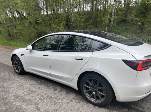 Tesla Model 3 I, 2018, пробег 119800 км