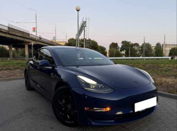 Tesla Model 3 I, 2018, пробег 130000 км