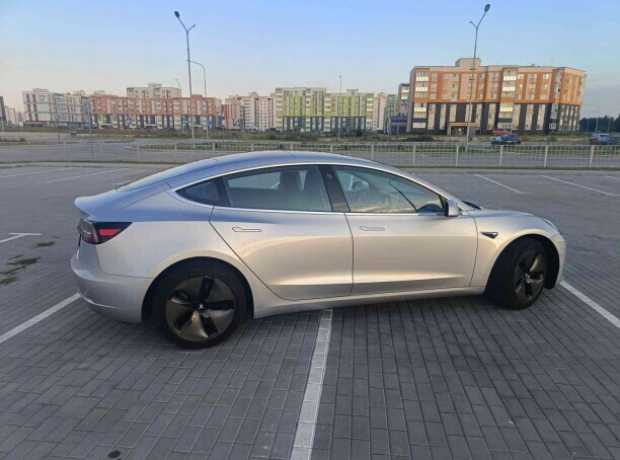 Tesla Model 3 I, 2018, пробег 139000 км