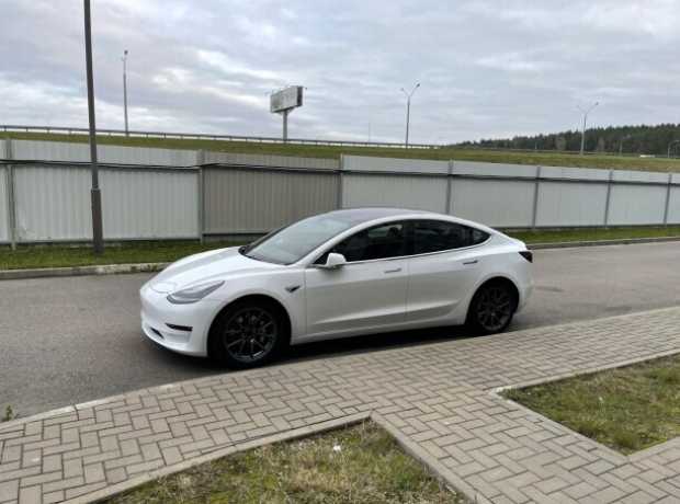 Tesla Model 3 I, 2018, пробег 65000 км
