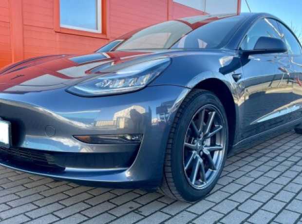 Tesla Model 3 I, 2018, пробег 69000 км