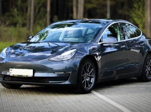 Tesla Model 3 I, 2018, пробег 85000 км