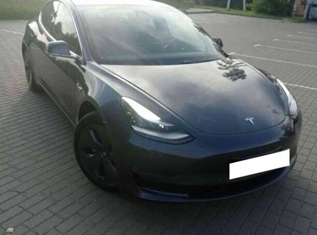 Tesla Model 3 I, 2019, пробег 117000 км