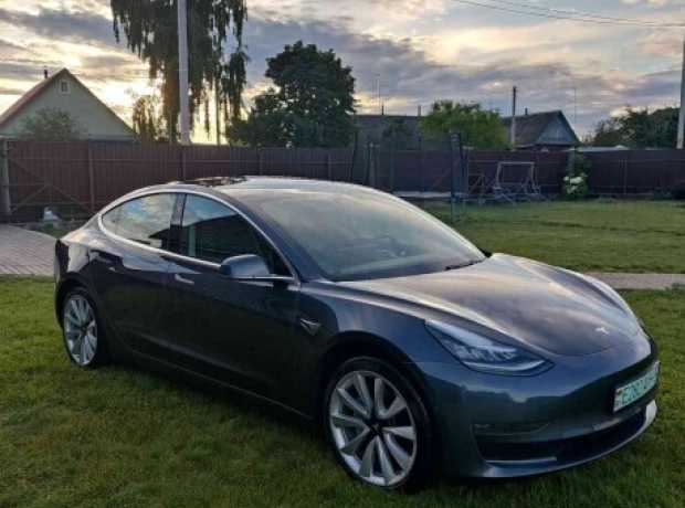 Tesla Model 3 I, 2019, пробег 192000 км
