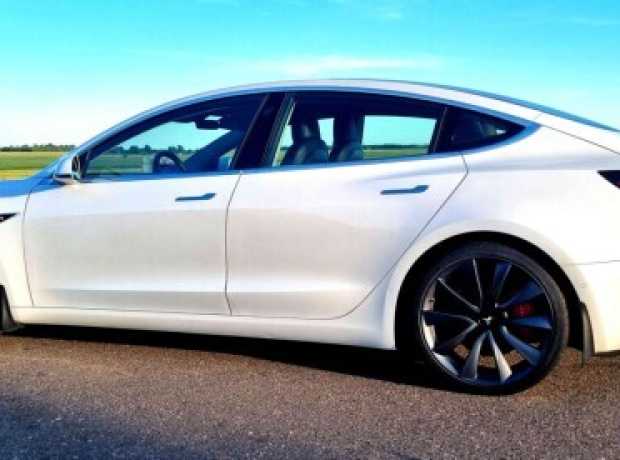 Tesla Model 3 I, 2020, пробег 57000 км