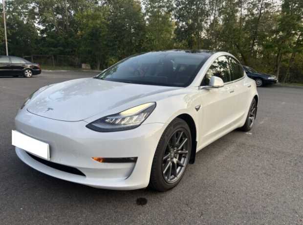 Tesla Model 3 I, 2020, пробег 68000 км