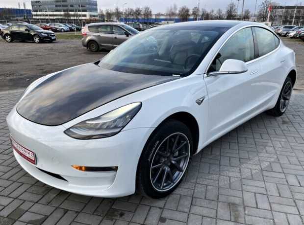 Tesla Model 3 I, 2020, пробег 77872 км Tesla Model 3 I, 2020, пробег 77872 км