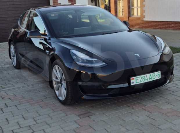 Tesla Model 3 I
