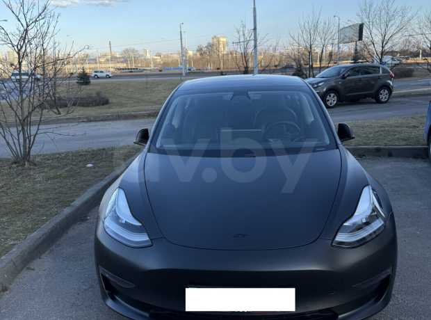 Tesla Model 3 I