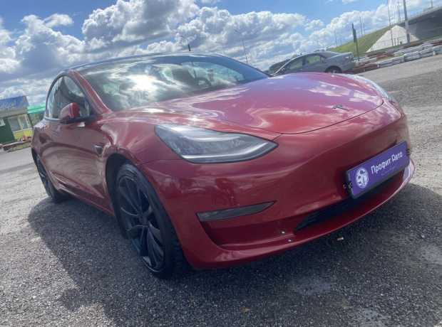 Tesla Model 3 I