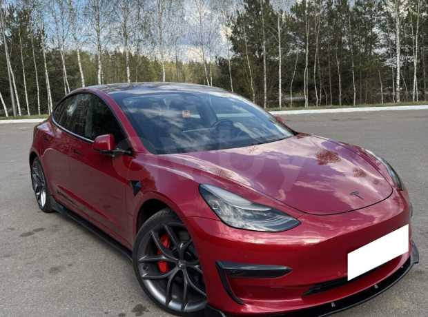 Tesla Model 3 I