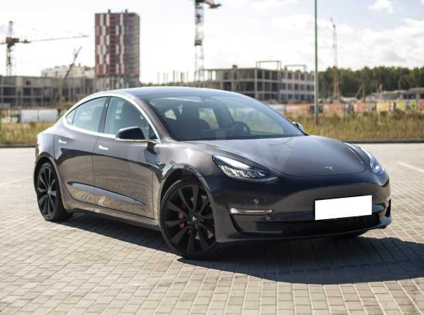 Tesla Model 3 I
