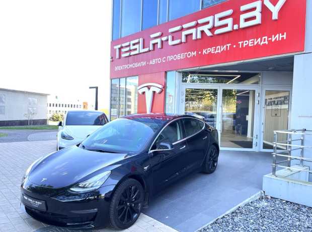 Tesla Model 3 I
