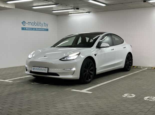 Tesla Model 3 I