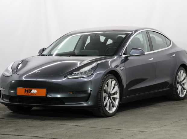 Tesla Model 3 I