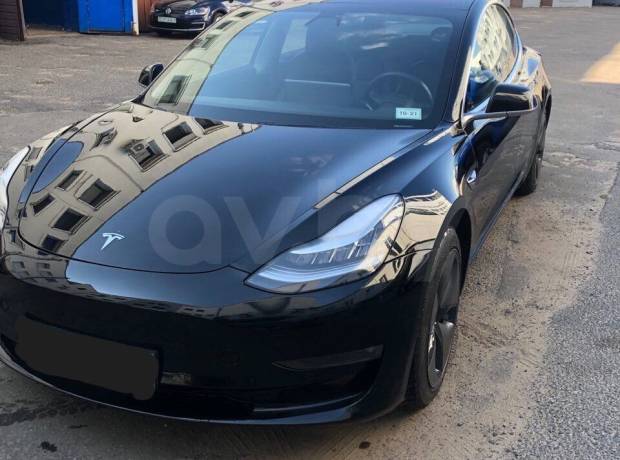 Tesla Model 3 I