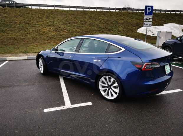 Tesla Model 3 I