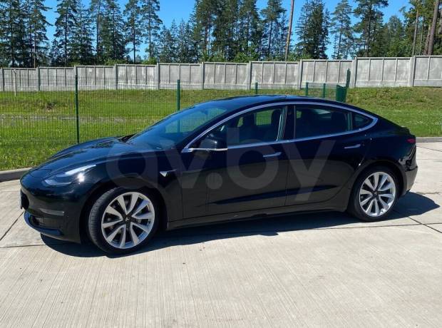 Tesla Model 3 I