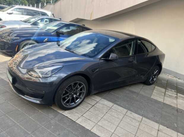 Tesla Model 3 I  Рестайлинг, 2021, пробег 38000 км