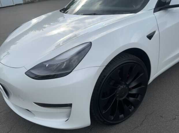 Tesla Model 3 I  Рестайлинг, 2022, пробег 44000 км