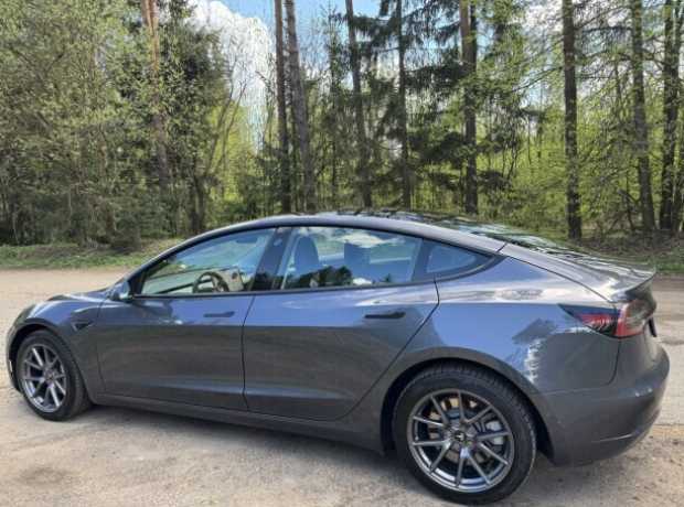 Tesla Model 3 I Рестайлинг, 2022, пробег 74000 км Tesla Model 3 I Рестайлинг, 2022, пробег 74000 км