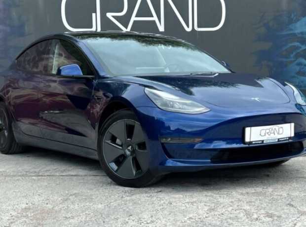 Tesla Model 3 I  Рестайлинг, 2023, пробег 10000 км