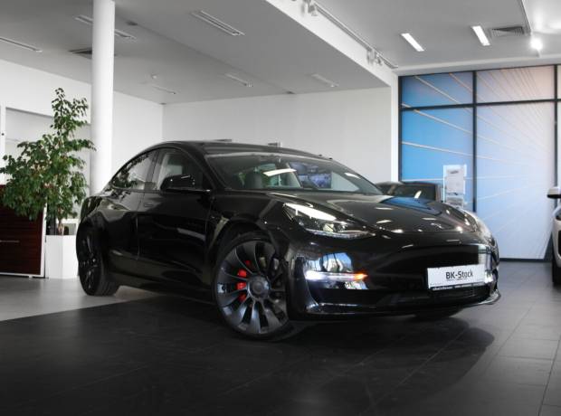 Tesla Model 3 I Рестайлинг