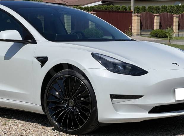 Tesla Model 3 I Рестайлинг