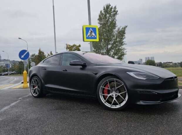 Tesla Model S I  2-й рестайлинг, 2021, пробег 69000 км