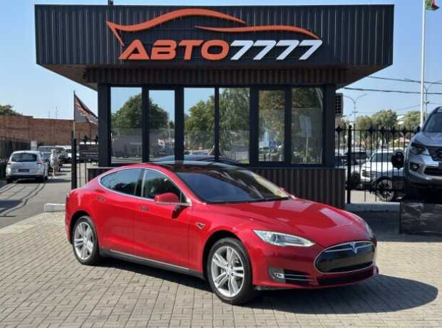 Tesla Model S I, 2013, пробег 199037 км