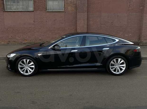 Tesla Model S I