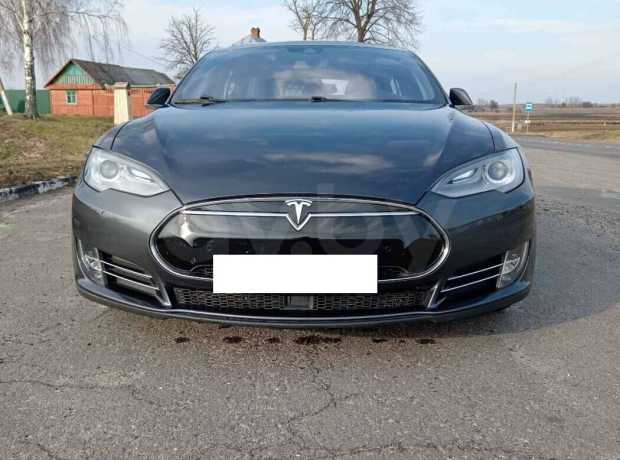 Tesla Model S I