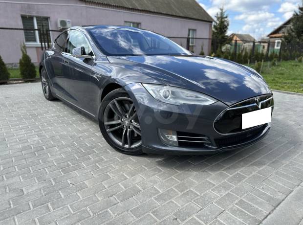 Tesla Model S I