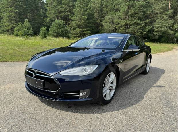 Tesla Model S I